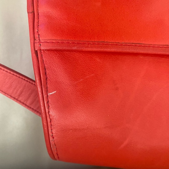 Fendi Bag - Picture 6 of 11